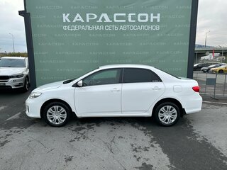 2012 Toyota Corolla X (E140, E150) Рестайлинг, белый, 1040000 рублей, вид 3