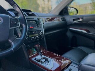 2013 Toyota Camry VII (XV50), чёрный, 1670000 рублей, вид 3