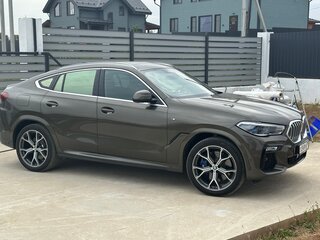 2020 BMW X6 40i III (G06), зелёный, 8200000 рублей, вид 2