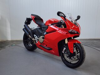 2015 Ducati 1299 Panigale, красный, 1129000 рублей, вид 2