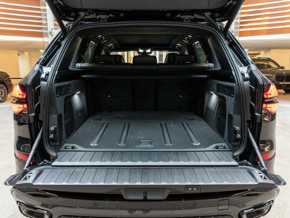 2026 BMW X5 40i IV (G05/G18) Рестайлинг, чёрный - вид 29