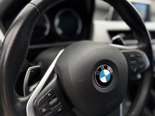 2020 BMW X1 18d xDrive II (F48) Рестайлинг, белый, 2930000 рублей, вид 5