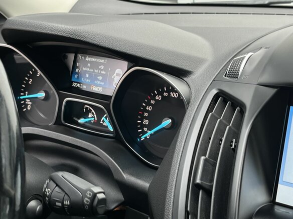2018 Ford Kuga II Рестайлинг, серый, 1490000 рублей - вид 7