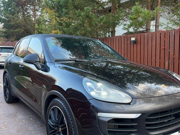 2015 Porsche Cayenne S Diesel II Рестайлинг (958), чёрный, 3300000 рублей - вид 1