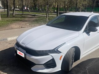 2022 Kia K5 III, белый, 2350000 рублей, вид 1
