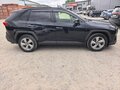 2020 Toyota RAV4 V (XA50), чёрный, 3100000 рублей - вид 1