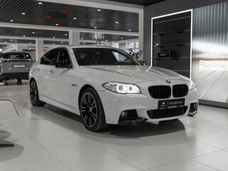 2012 BMW 5 серии 528i VI (F10/F11/F07), белый, 1445000 рублей, вид 2