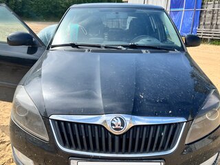 2011 Skoda Fabia II Рестайлинг, чёрный, 650000 рублей, вид 2