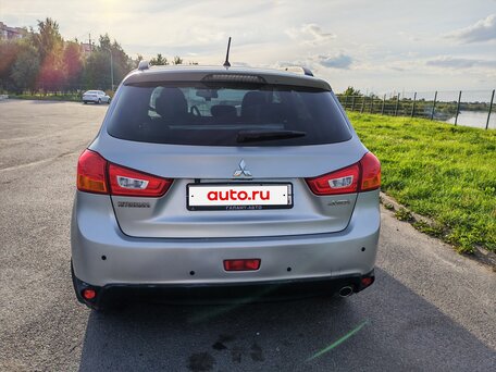 2013 Mitsubishi ASX I Рестайлинг, серебристый, 1190000 рублей, вид 4