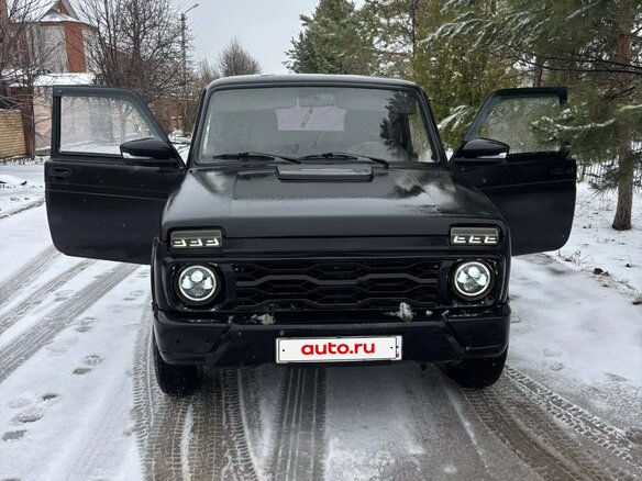 2012 Lada (ВАЗ) 2121 (4x4) I Рестайлинг, чёрный, 435000 рублей - вид 1