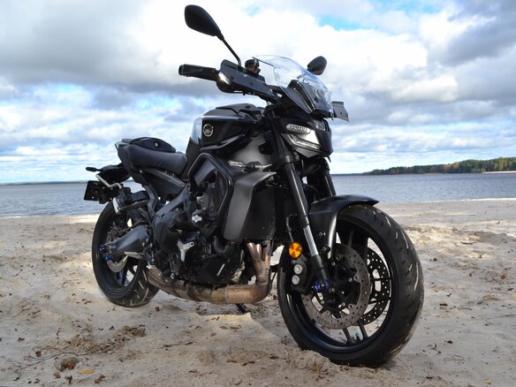 2025 Yamaha MT-09 (FZ-09), чёрный, 1380000 рублей - вид 1