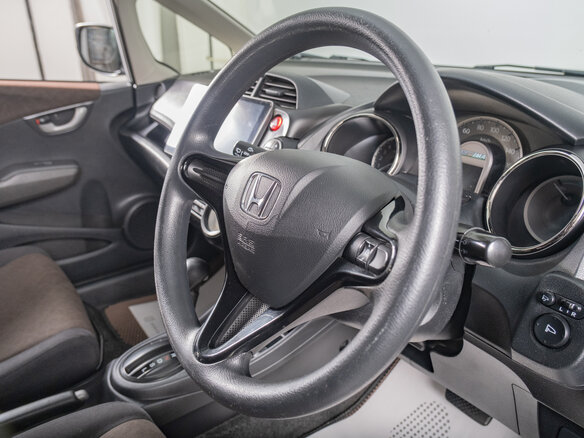 2014 Honda Fit Shuttle I Рестайлинг, серый, 1149000 рублей - вид 11