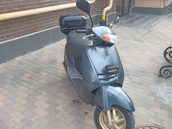 2002 Honda Lead 100, серебристый, 70000 рублей - вид 3