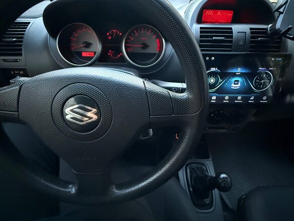 2004 Suzuki Ignis II (HR), белый, 610000 рублей - вид 9