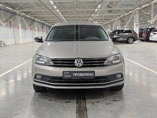 2017 Volkswagen Jetta VI Рестайлинг, бежевый, 1215000 рублей, вид 2