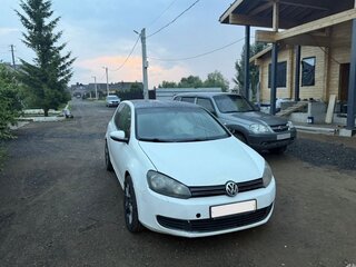 2010 Volkswagen Golf 6-speed VI, белый, 500000 рублей, вид 2