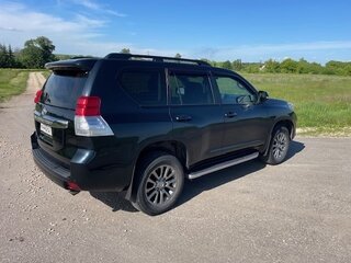 2010 Toyota Land Cruiser Prado 150 Series, серый, 2530000 рублей, вид 3