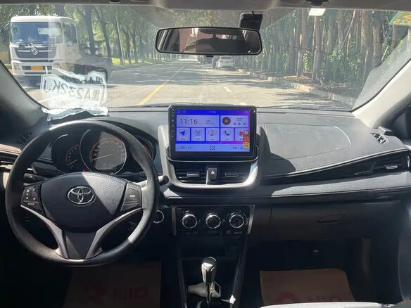 2022 Toyota Yaris L XP150 Рестайлинг, белый, 967010 рублей - вид 11