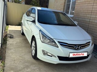 2015 Hyundai Solaris I Рестайлинг, белый, 1190000 рублей, вид 3