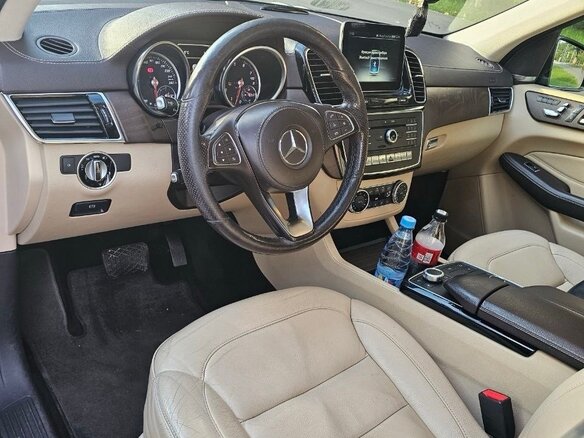 2017 Mercedes-Benz GLS 400 I (X166), коричневый, 3600000 рублей - вид 12