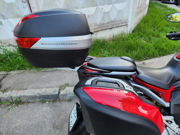 2015 MV Agusta Turismo Veloce 800, красный, 999999 рублей - вид 10