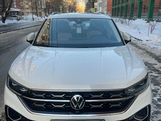 2022 Volkswagen Tayron I Рестайлинг, белый, 3200000 рублей, вид 4