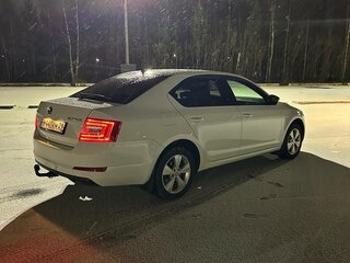 2016 Skoda Octavia III (A7), чёрный, 1200000 рублей, вид 3