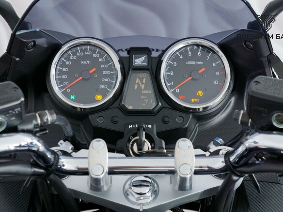 2026 Honda CB 1300, чёрный, 1899000 рублей - вид 11