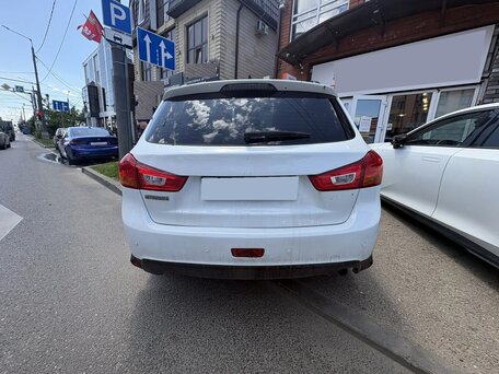 2013 Mitsubishi ASX I, белый, 840000 рублей, вид 2