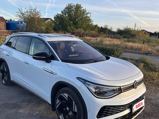 2023 Volkswagen ID.6 X, белый, 4890000 рублей, вид 3