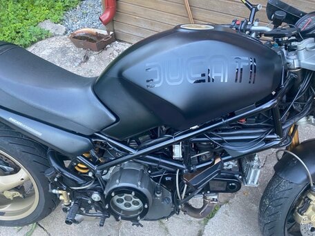 1999 Ducati Monster 600, чёрный, 300000 рублей, вид 3