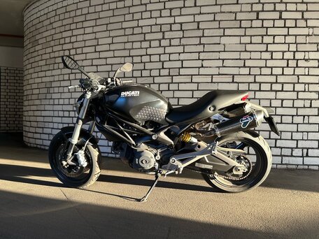 2009 Ducati Monster 696, чёрный, 430000 рублей, вид 1