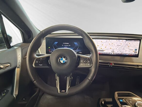 2025 BMW iX xDrive45 I (I20) Рестайлинг, чёрный, 12990000 рублей - вид 15