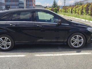 2017 Mercedes-Benz B-Класс 180 II (W246) Рестайлинг, чёрный, 1350000 рублей, вид 4