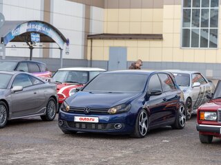 2009 Volkswagen Golf VI, синий, 950000 рублей, вид 3