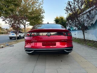 2023 Volkswagen Lamando L II, красный, 1907700 рублей, вид 5