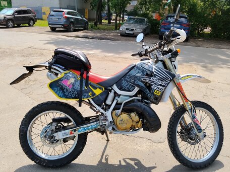 1997 Honda CRM 250, белый, 275000 рублей, вид 4