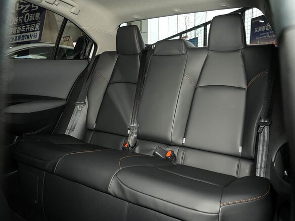 2026 Toyota Corolla XII (E210) Рестайлинг 2, белый, 2200000 рублей - вид 34