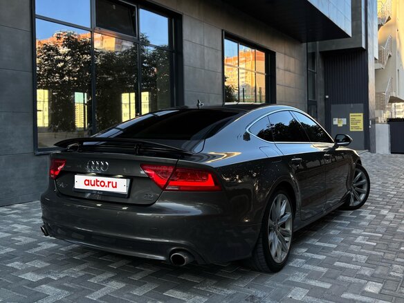 2010 Audi A7 I (4G), бежевый, 1950000 рублей - вид 9