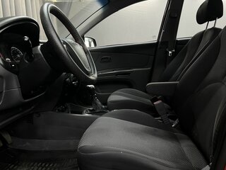 2009 Kia Rio II, красный, 419888 рублей, вид 5