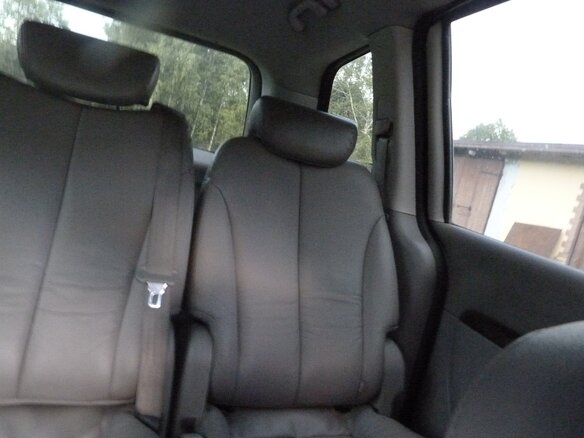2009 Kia Carnival Grand II, чёрный, 850000 рублей - вид 5