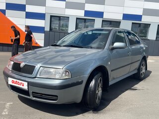 2004 Skoda Octavia I (A4) Рестайлинг, серый, 355000 рублей, вид 1