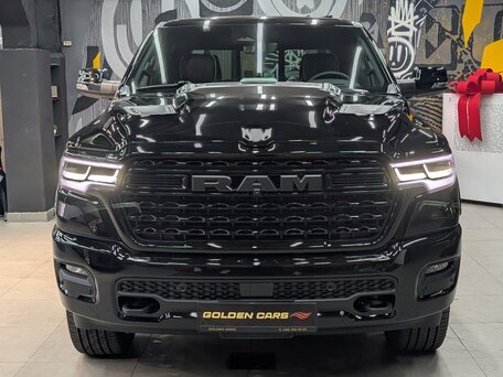 2026 Ram 1500 Crew Cab eTorque V Рестайлинг, чёрный, 11250000 рублей, вид 4