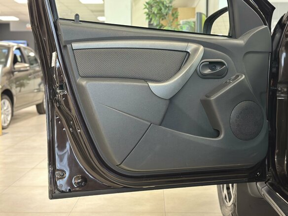 2018 Renault Duster I Рестайлинг, коричневый, 1300000 рублей - вид 13