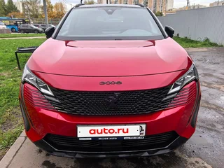 2021 Peugeot 3008 II Рестайлинг, красный, 3000000 рублей, вид 4