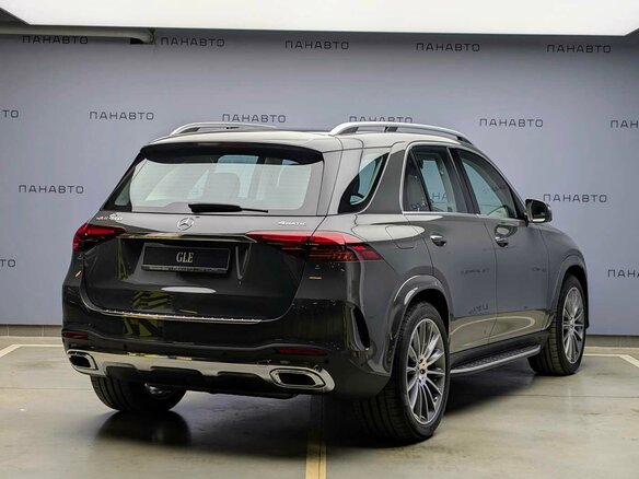 2025 Mercedes-Benz GLE 450 II (V167) Рестайлинг, серый, 15500000 рублей - вид 3