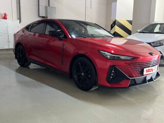 2023 Changan UNI-V I, красный, 2255000 рублей, вид 4