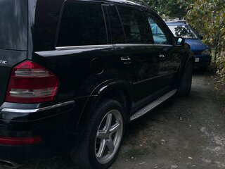 2008 Mercedes-Benz GL-Класс 550 I (X164), чёрный, 800000 рублей, вид 5