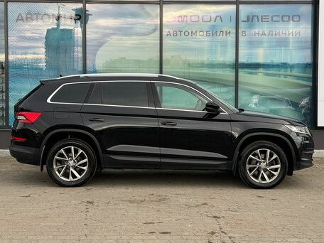2018 Skoda Kodiaq I, чёрный, 2920000 рублей, вид 4