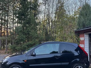 2008 Ford Fiesta Mk5, чёрный, 499000 рублей, вид 5